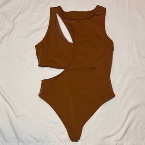 Le Ore Topaz Cut Out Bodysuit, Warm Honey Chocolate Brown, Medium, Bandier Sexy